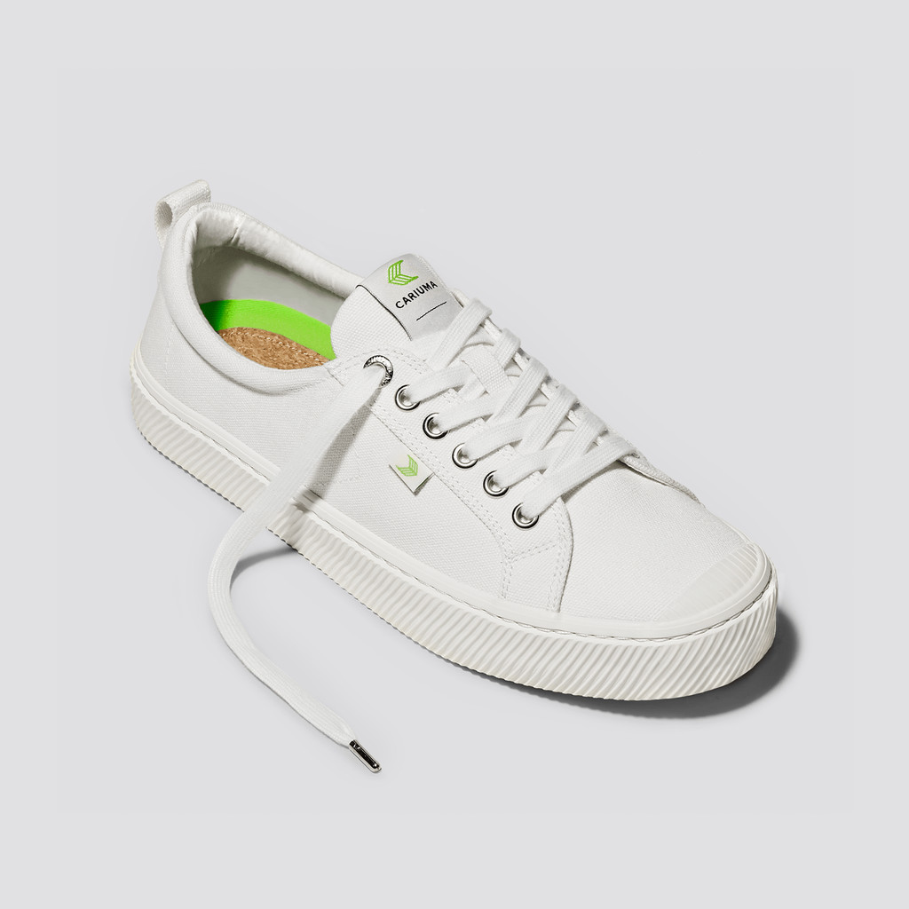 Cariuma Low Top Canvas Veganska OCA LOW Herr Off-White | 712358-PKG