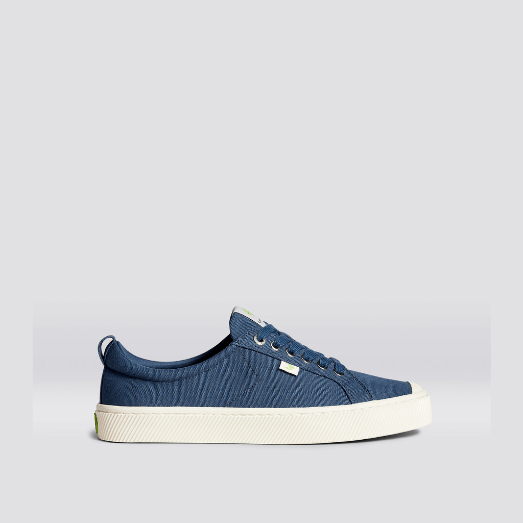 Cariuma Low Top Canvas Veganska OCA LOW Herr Blå | 792513-INW