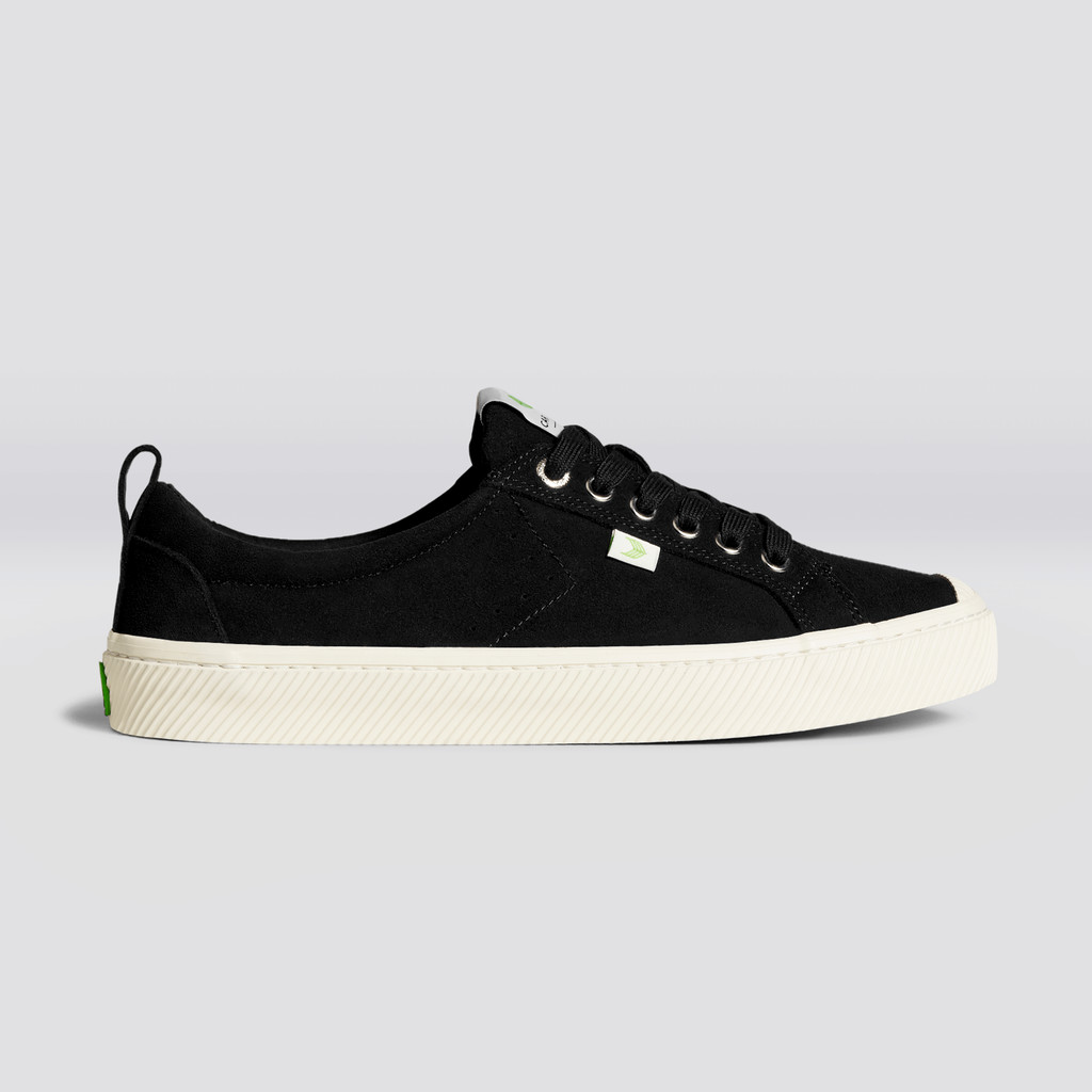 Cariuma Low Top Suede OCA LOW Dam Svarta | 974013-WOB